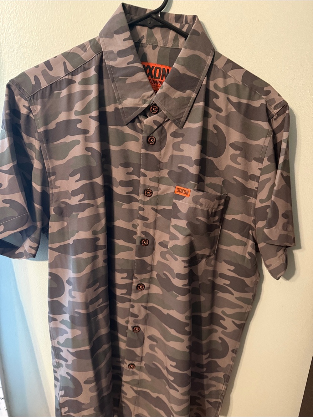 Dixxon size medium